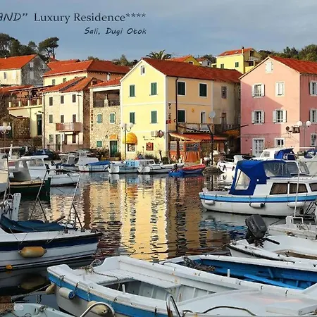 Διαμέρισμα Luxury Long Island Sali, With Private Parking Next To Sea