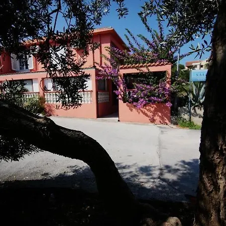 Luxury Long Island Sali, With Private Parking Next To Sea