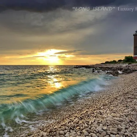 Διαμέρισμα Luxury Long Island Sali, With Private Parking Next To Sea